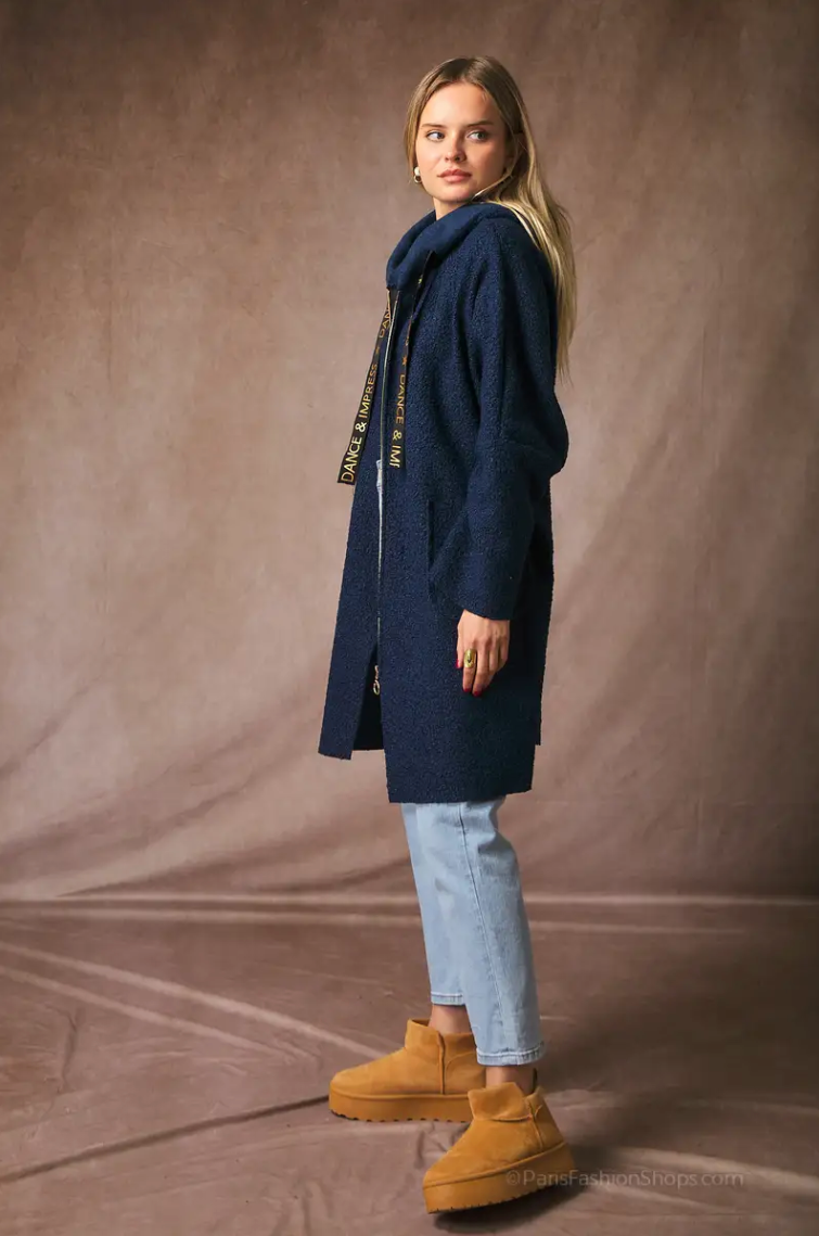 Manteau femme long en tissu bouclette – Élégance & chaleur pour l’hiver