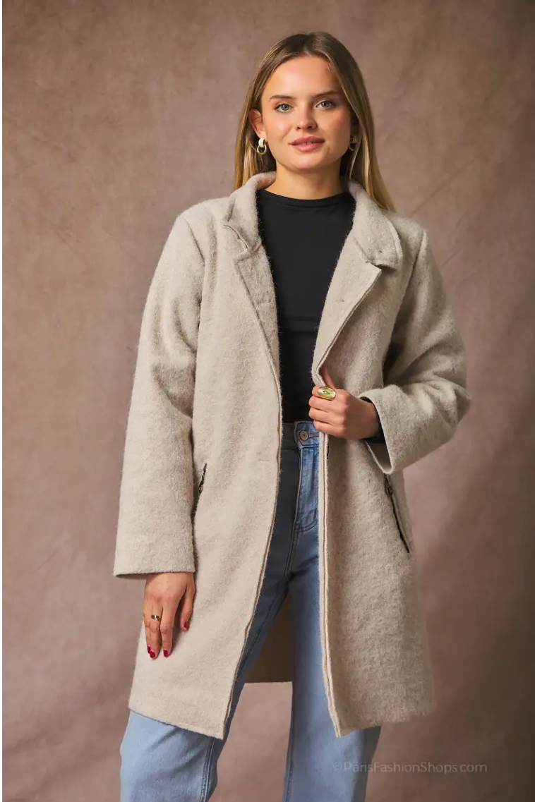 Manteau à boutons et poches zippées cachées – Élégance intemporelle & confort moderne