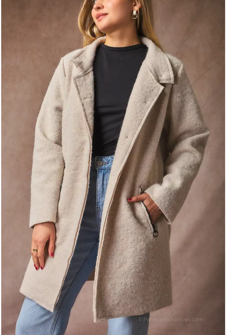 Manteau à boutons et poches zippées cachées – Élégance intemporelle & confort moderne