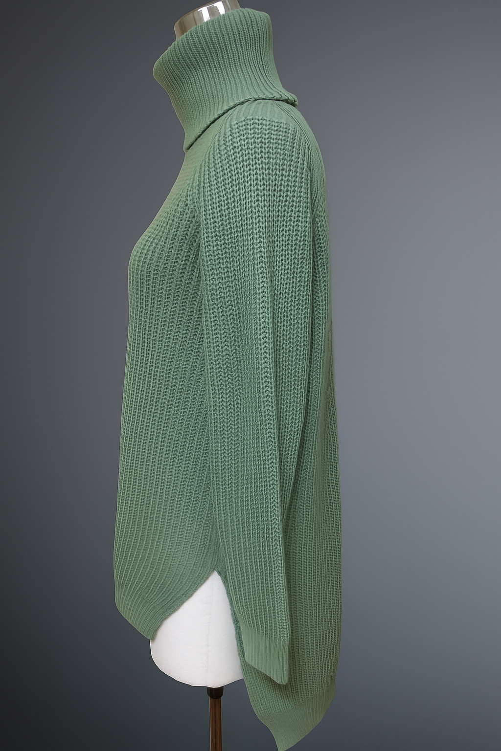 Pull Femme Oversize – Col Montant Casual | Hiver 2025